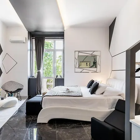 Palace Porta Argentea Luxury Apartment