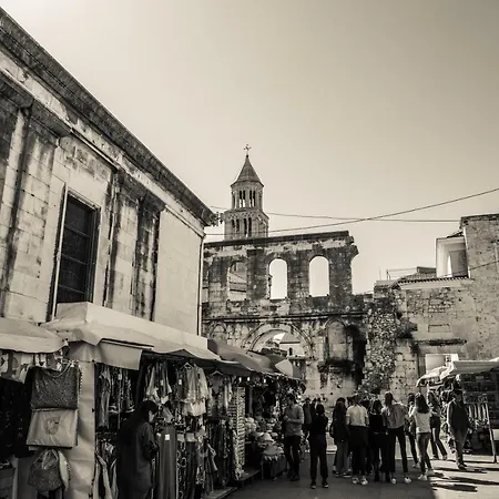 Palace Porta Argentea Luxury Split