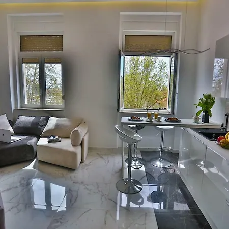Palace Porta Argentea Luxury
